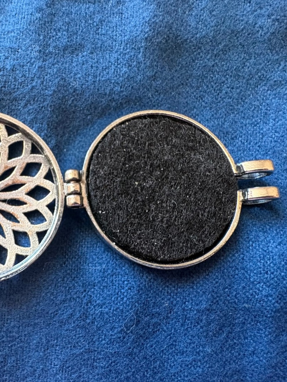Silver Plated Pendant, Essential Oil Diffuser - Chain Not Included - Picture 4 of 5